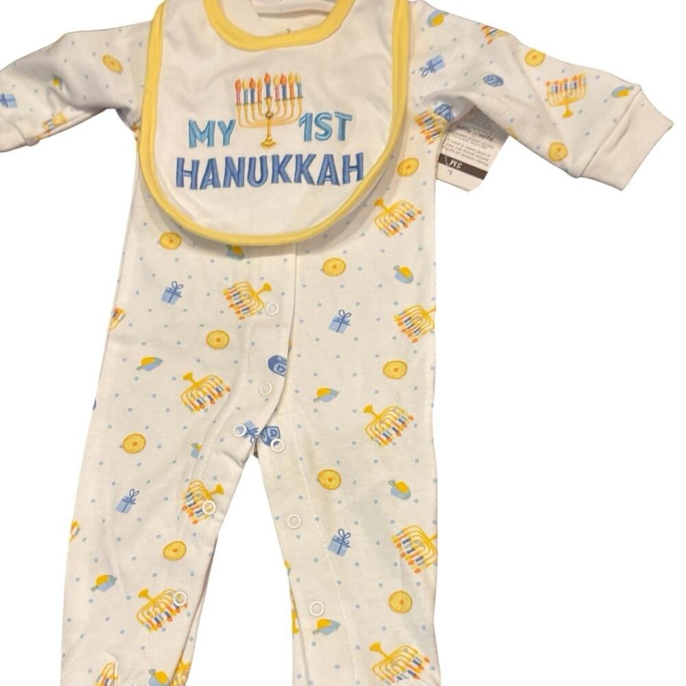 NWT 3M Baby Starters Hanukkah Pajamas and Bib